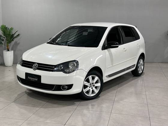 VOLKSWAGEN POLO 1.6 MI SPORTLINE 8V FLEX 4P MANUAL